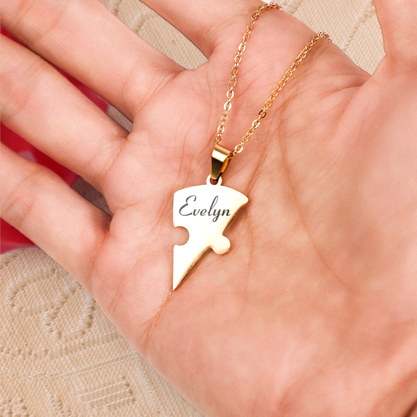 HerzLink™ – Personalisierte Puzzle-Halskette